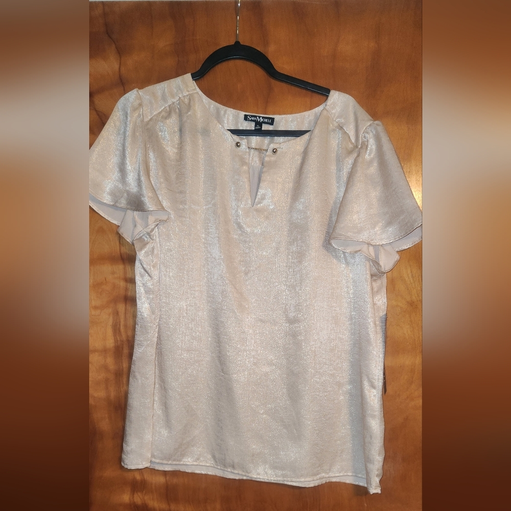 NWT size XL 🔷🔷🔷